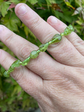 Load image into Gallery viewer, Peridot chip Bracelet
