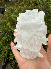 Load image into Gallery viewer, Satin Spar Medusa Carving
