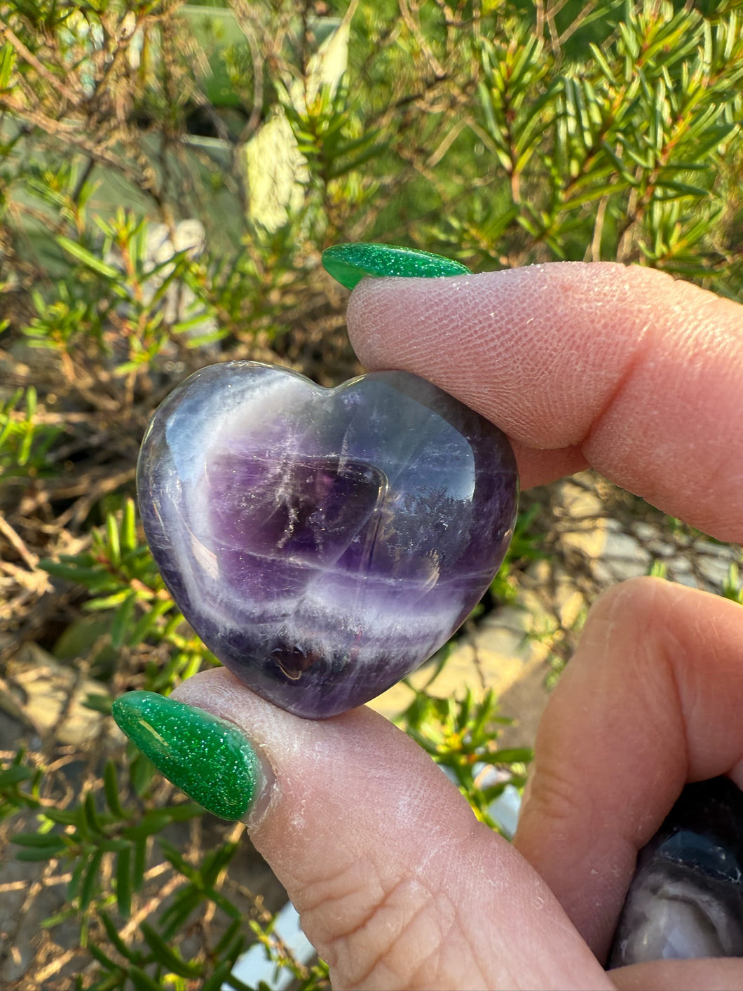 Chevron Amethyst Heart Carving