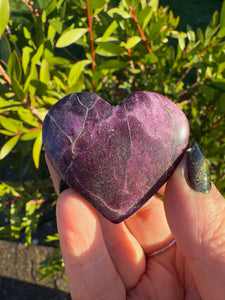 Stichite Heart Carving