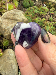 Chevron Amethyst Carving