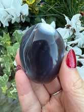 Load image into Gallery viewer, Orca Agate Palmstone
