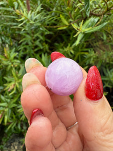 Uv Reactive Kunzite Sphere with Sheen