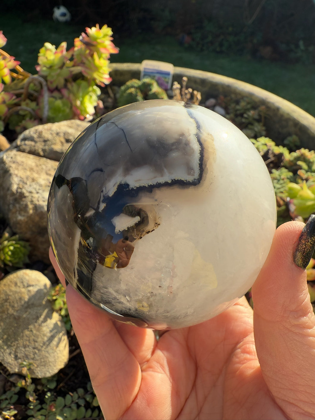 Uv Reactive Volcano Agate Sphere